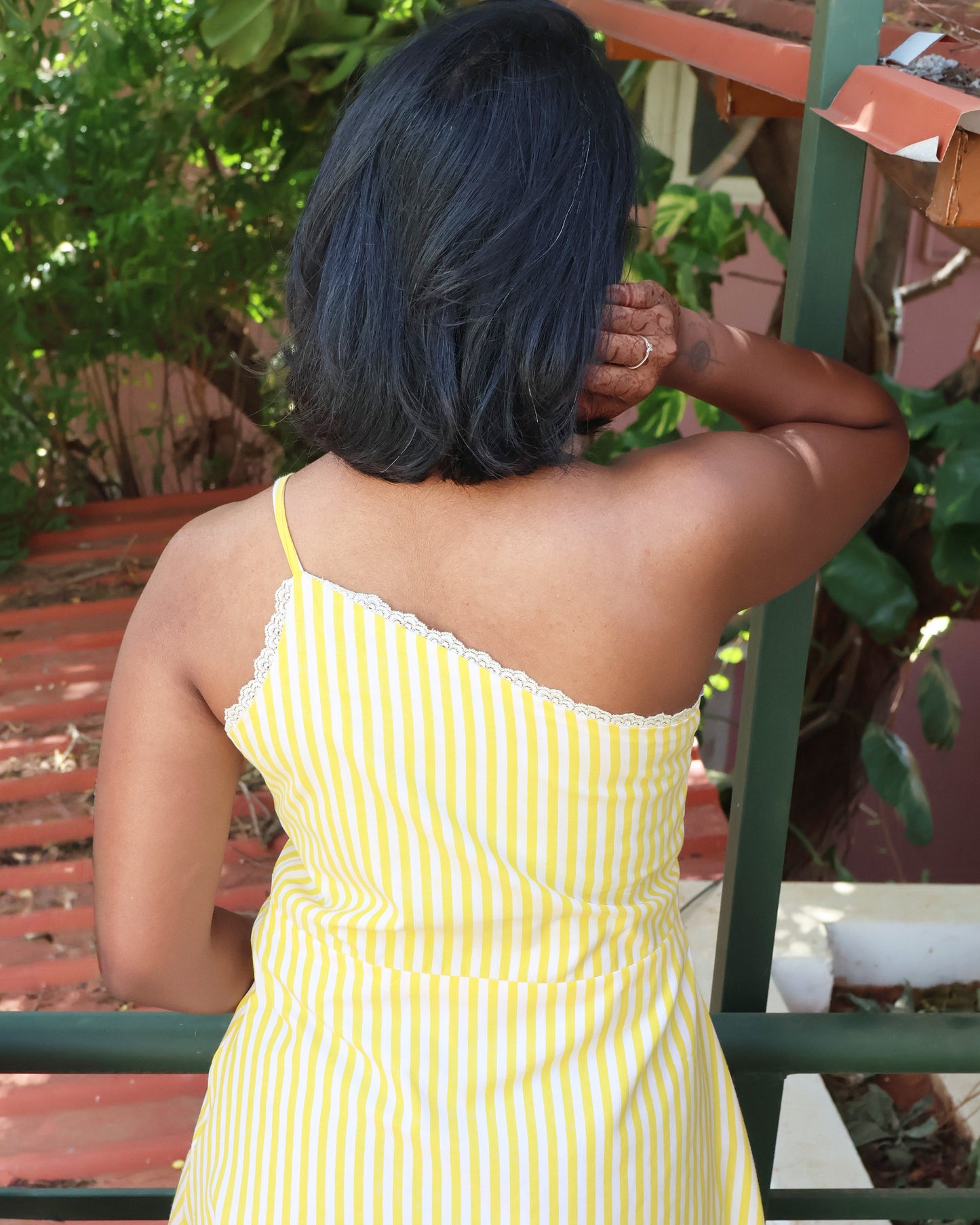 Yellow stripes Aline