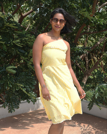 Yellow stripes Aline